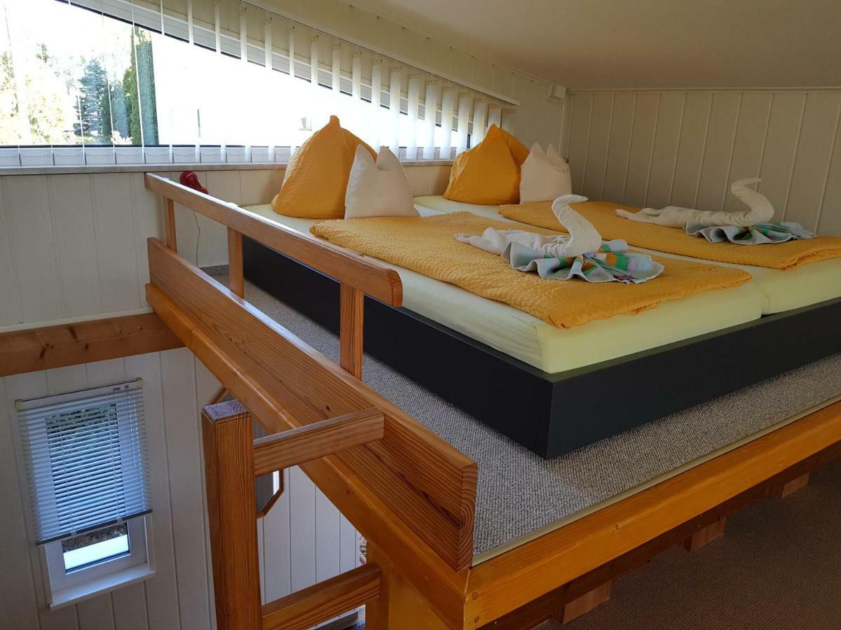 Landhotel Pathes Hof Фолькеншаген Экстерьер фото